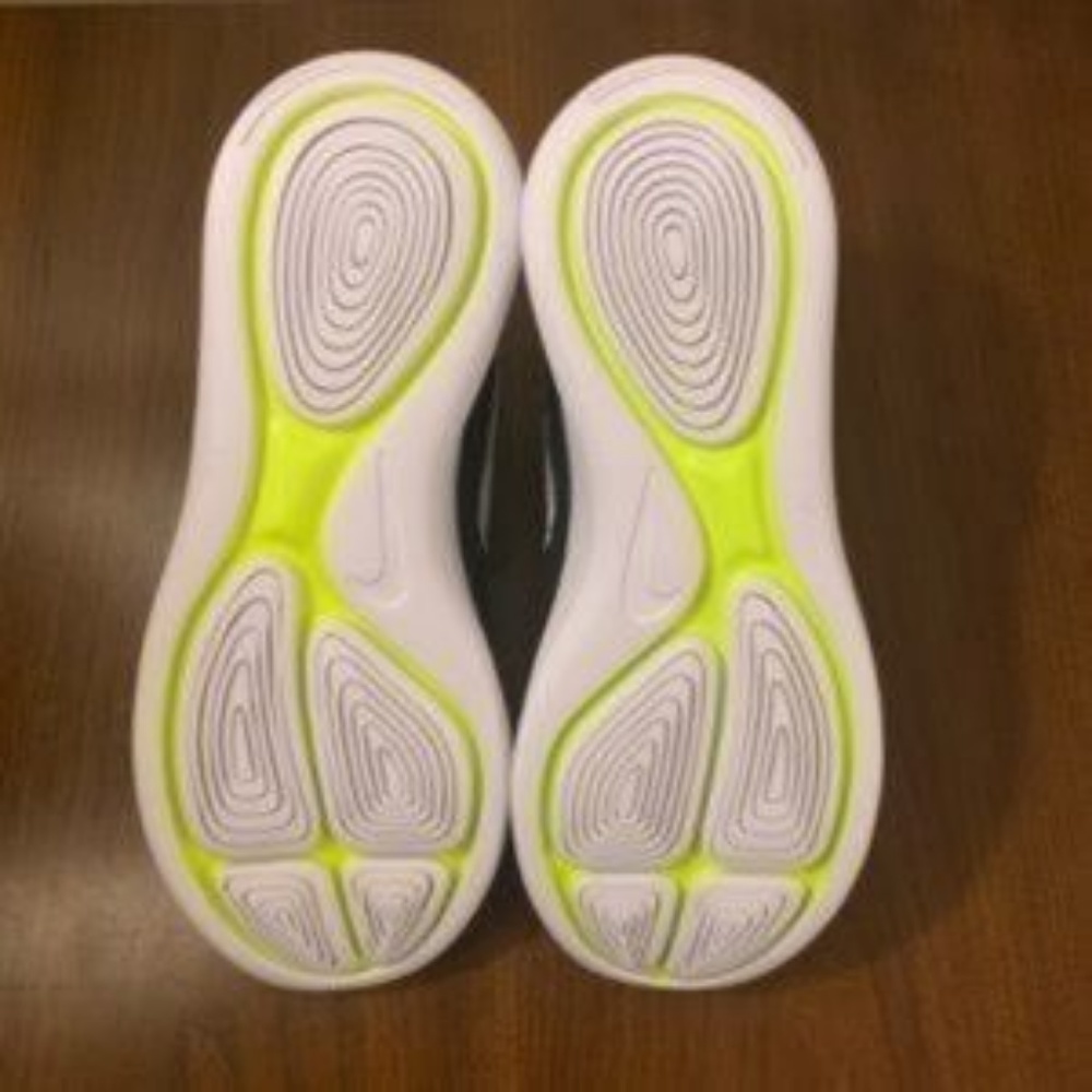 NEW WMNS Nike Air Lunar Epic Flyknit Shoe - Picture 3 of 7